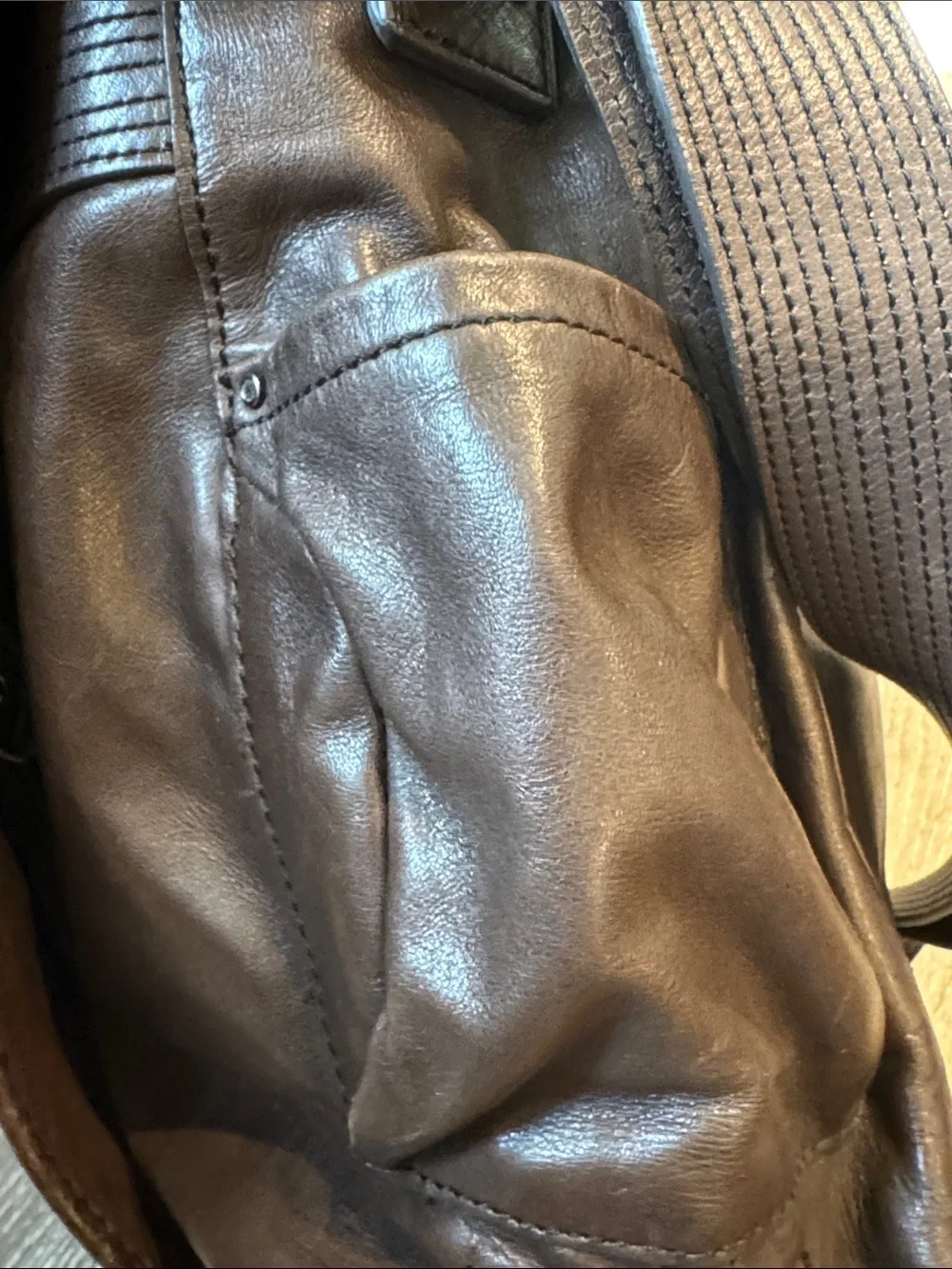 Vintage Andrew Marc Brown Leather Messenger Bag with Adjustable Strap